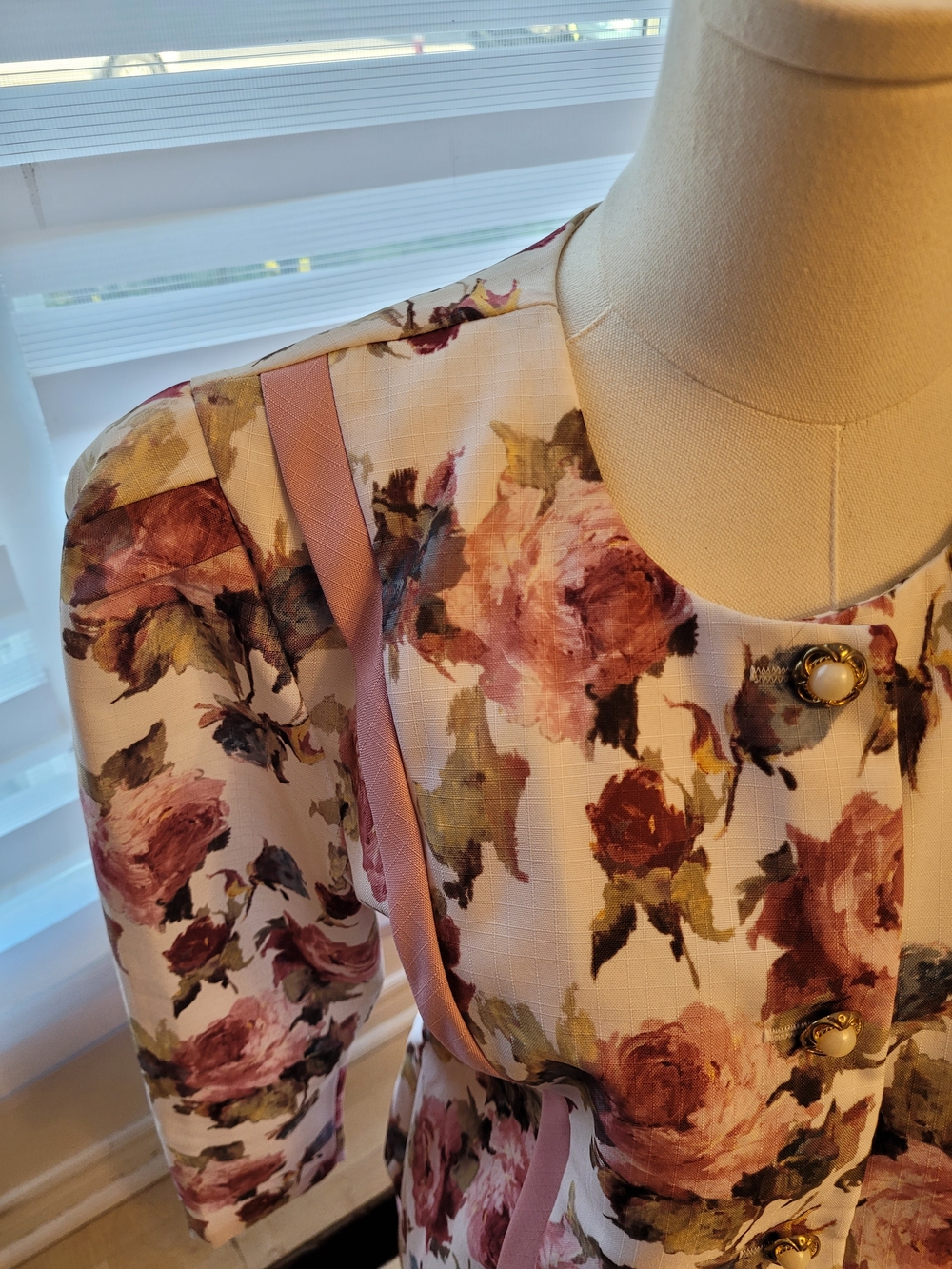 Floral Peplum Jacket and Skirt Set Pink - Picture 6 of 8
